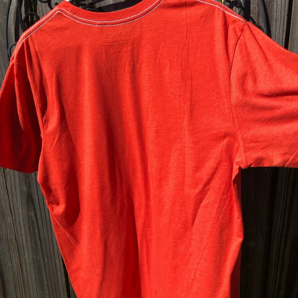 Guess Red Los Angeles California 1981 Men’s T-shirt XXL - Picture 4 of 6